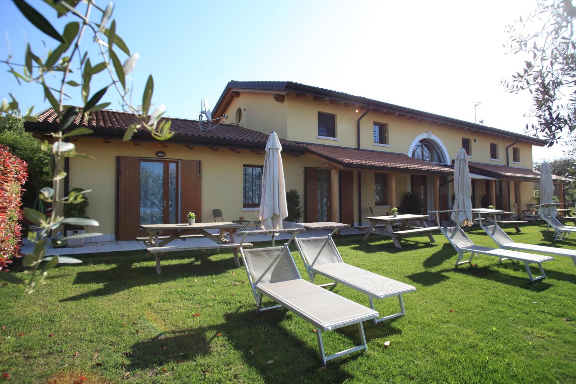 Al Vajo Dependance - Apartments-Zimmer Lazise Buitenkant foto